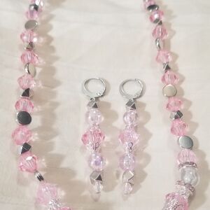 NWT Handcrafted Pink, Silver and Crystal Rhinestone Necklace /ERs.